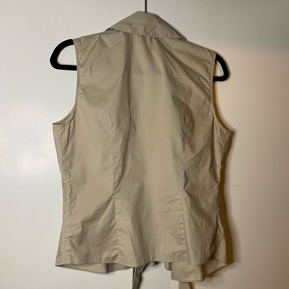Banana Republic Tied Vest - Picture 4 of 5